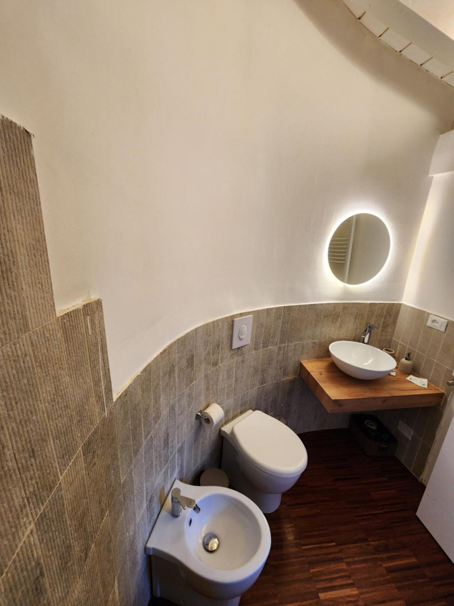 Gaia Suites - A Due Passi Dal Centro - Parcheggio Privato Turín Exterior foto